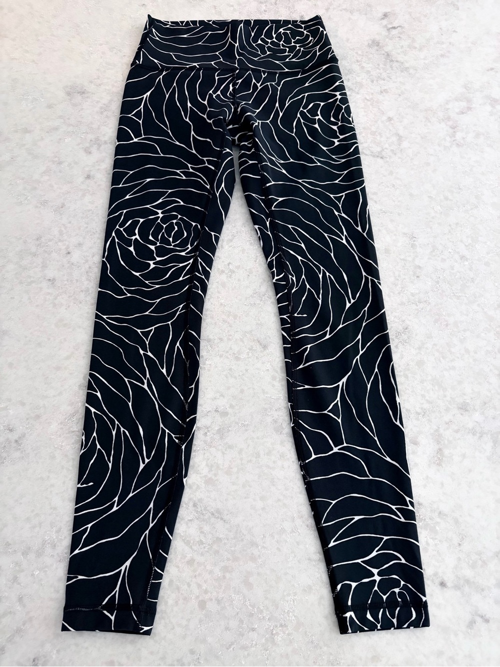 Lululemon Wunder Under HR Tight Leggings - Radiate Rose / Size 4